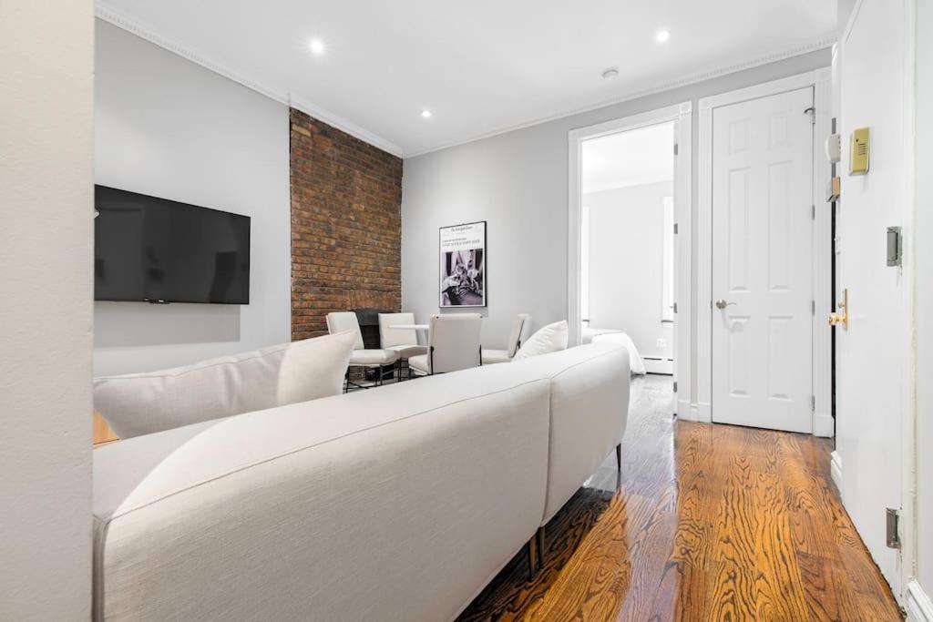 Gorgeous & Bright 3Bdr & 1Bth In Midtown Manhattan Nueva York Exterior foto
